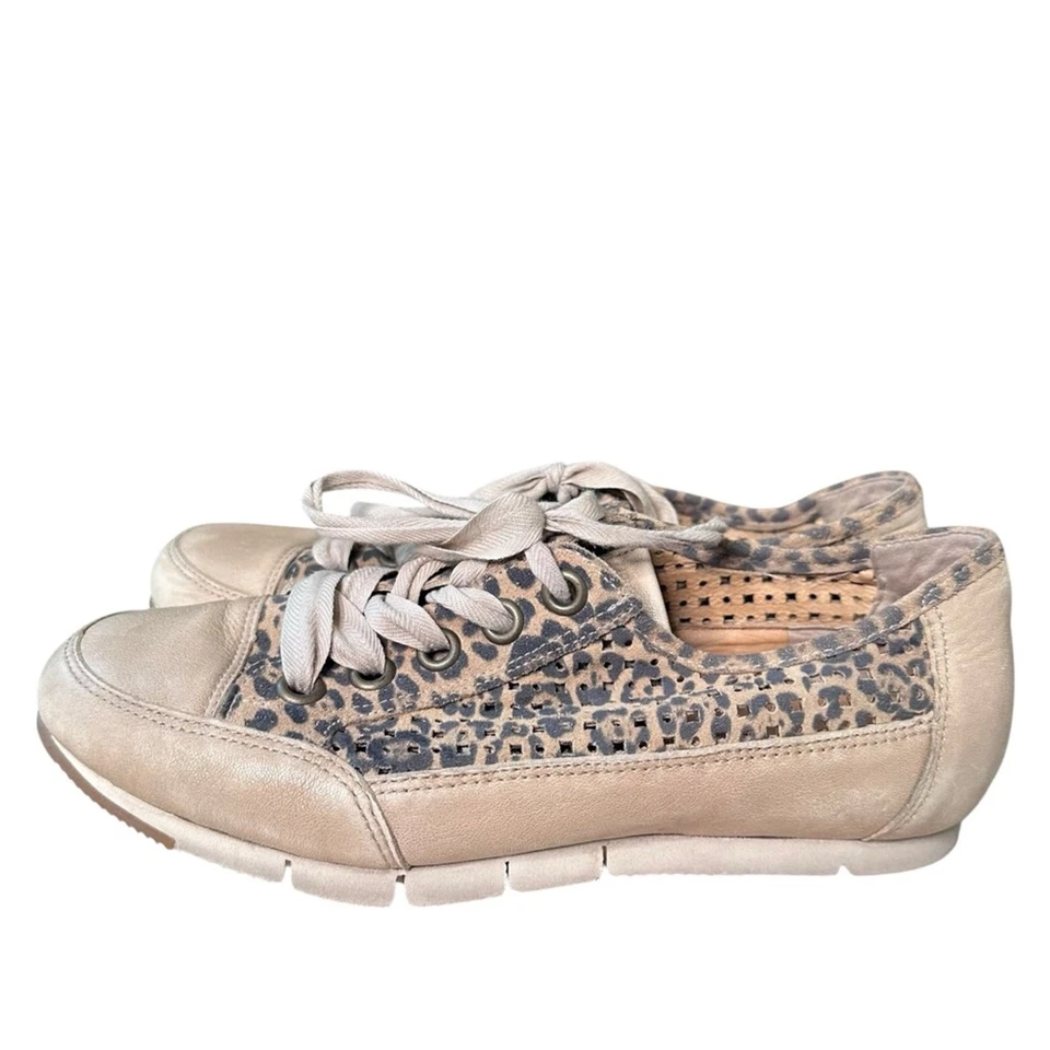 Zapatilla deportiva Paul Green para mujer de gamuza de cuero perforado leopardo talla 7 Foto 3 de 4