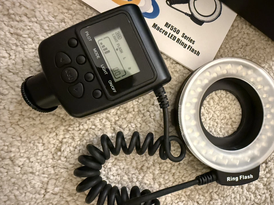 RF-550D Macro 48 LED Ring Blitzlicht für DSLR inkl. Macro Zwischenringe  - Bild 3 von 4