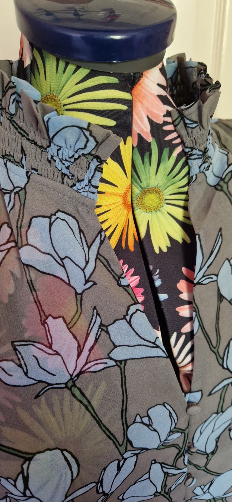 Mint Velvet Women's Long Sleeve Blouse Bluebell Floral Print Size Small VGC image 6