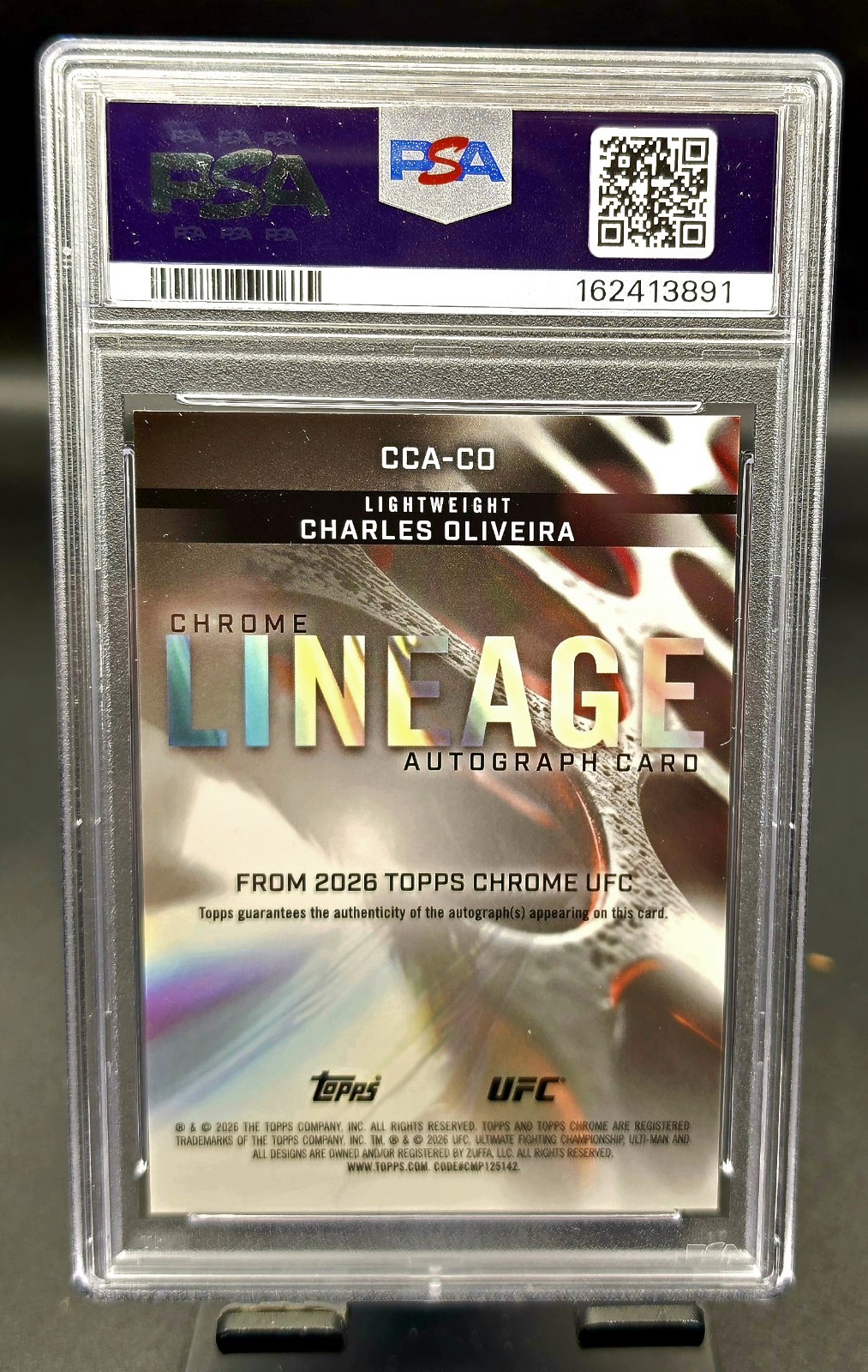 2026 Topps Chrome UFC - Chrome Lineage Autographs Charles Oliveira  Blue  PSA 9 view 2