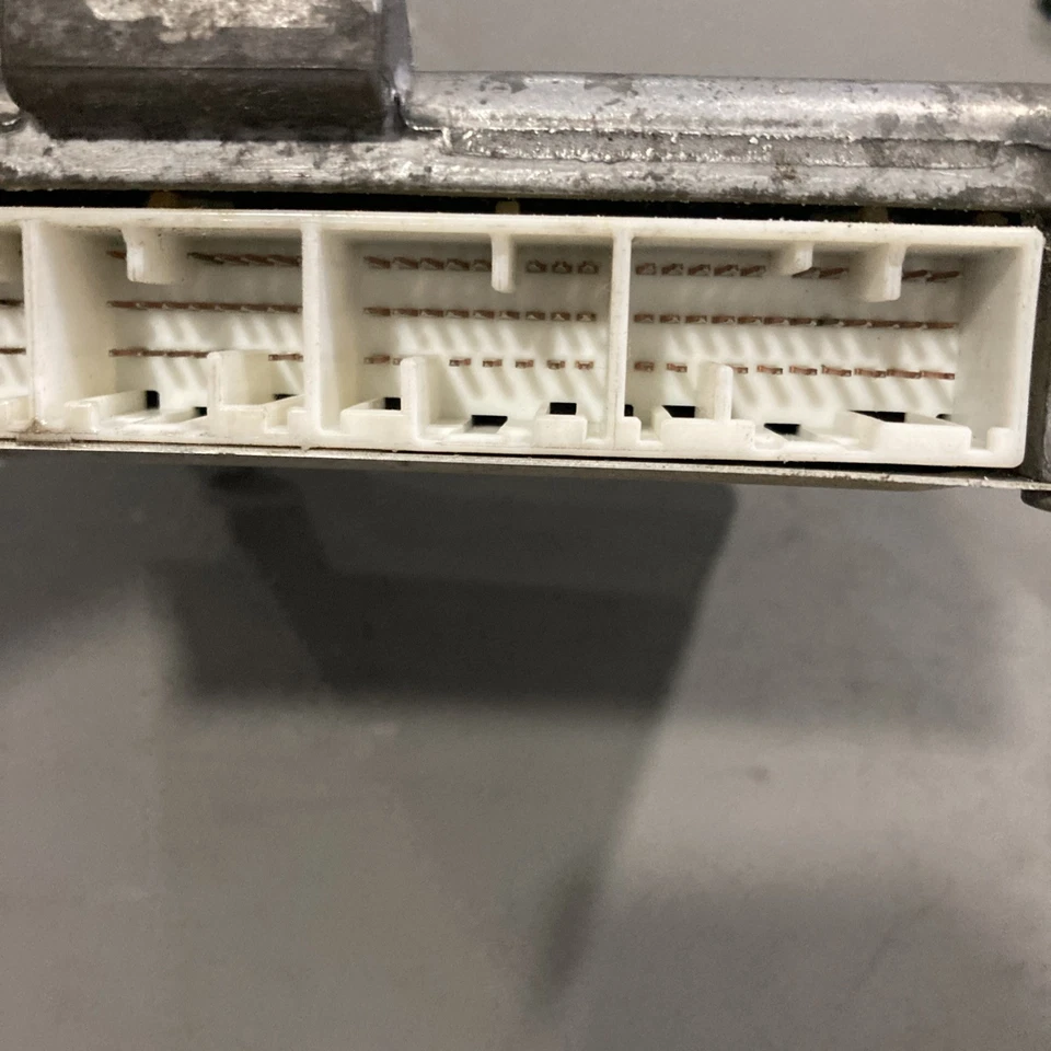 Honda CR-V 2005-2006 ECU/ECM 37820-PPL-A53 Foto 2 de 4