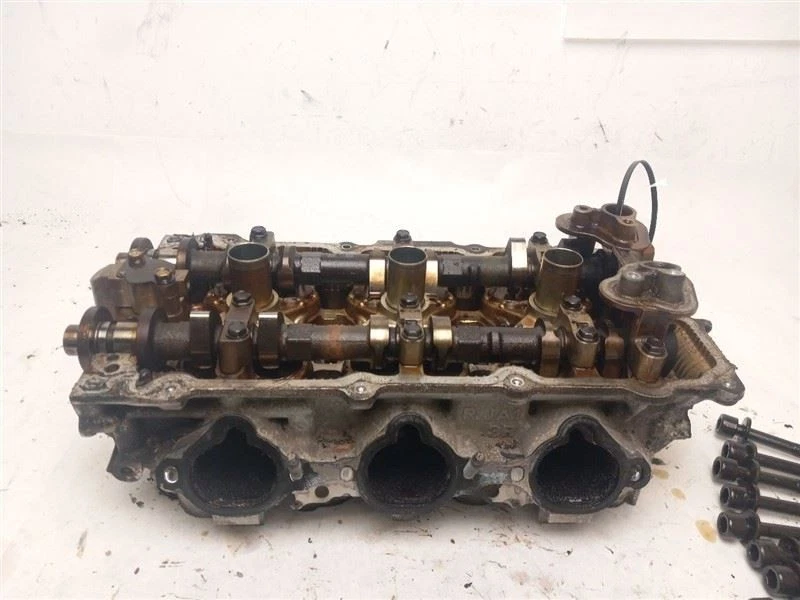 RIGHT SIDE REAR CYLINDER HEAD fits NISSAN MURANO 2009 - 2014 OEM - Image 2 of 4