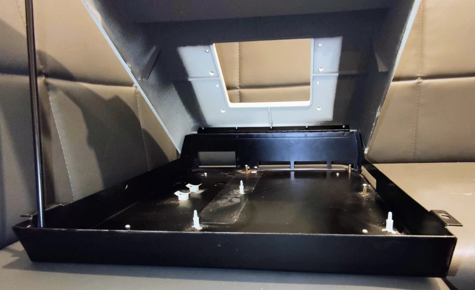 Commodore PET 4016-N Gehäuse / Case in gutem Zustand - Bild 2 von 4