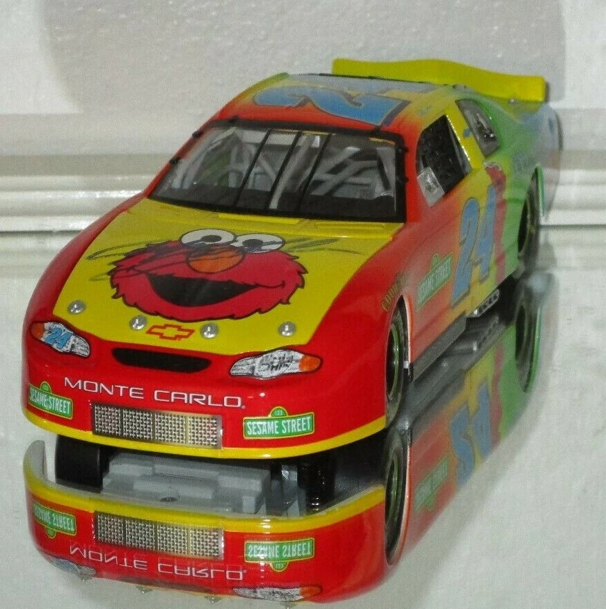 2002 RCCA Jeff Gordon #24 SESAME STREET AUTOGRAPHED 1/24 CLUB CAR BANK W/JSA COA - Image 4 of 4
