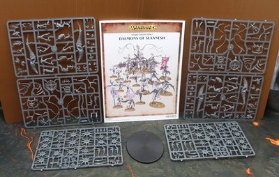 Slaanesh  Exalted Seeker Chariot - New on Sprue #6203