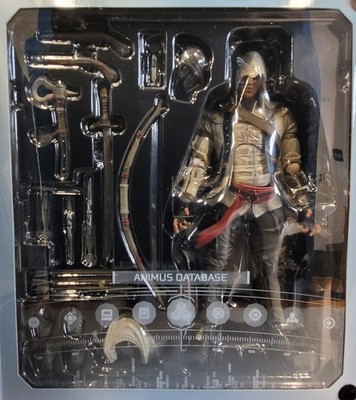 Connor Kenway Assassin's Creed 3 Play Arts Kai 10