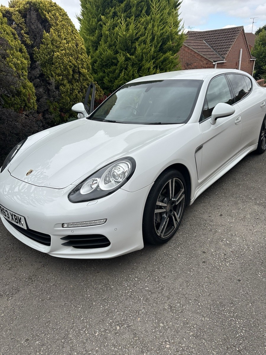 Porsche Panamera 2013