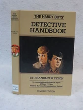 Franklin W. Dixon  THE HARDY BOYS DETECTIVE HANDBOOK Grosset & Dunlap 1998