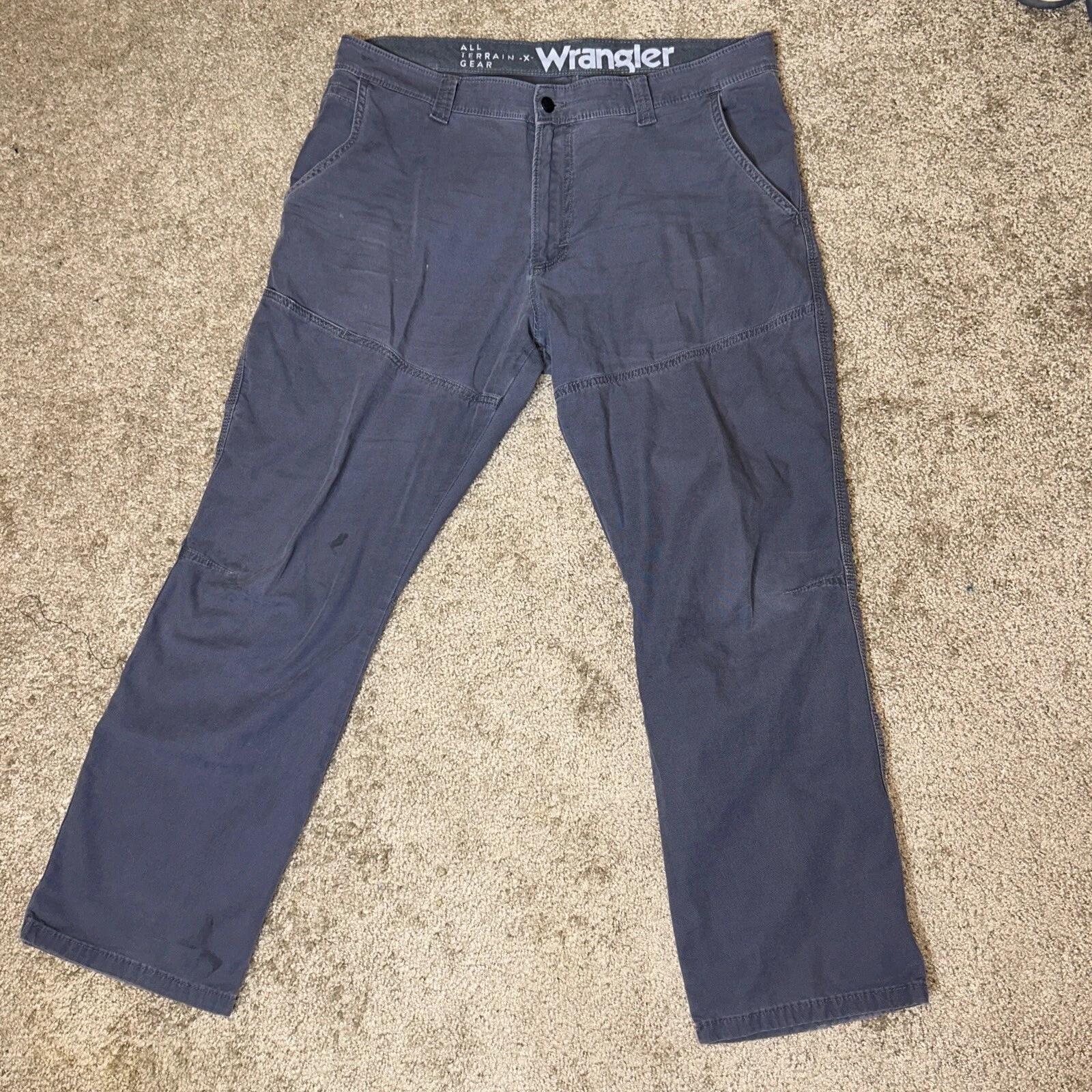 Mens Wrangler ATG Pants Gray Size 36X30 Outdoor Hiking NT867AN