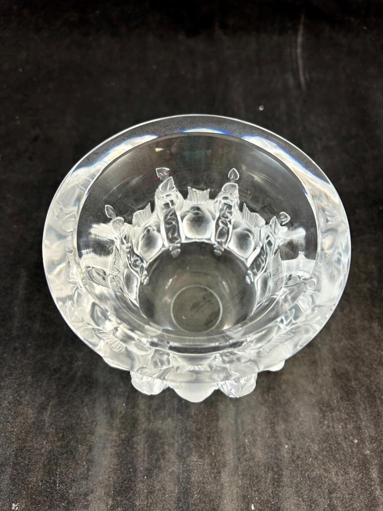 Lalique Art Glass Dampierre 4 5/8 Inch Flower Vase Made in France