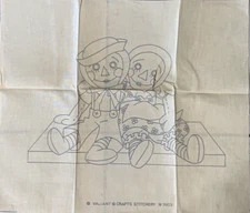 Raggedy Ann Andy Crewel Canvas ONLY Valiant Crafts Stitchery 7603 19 x 22 VTG