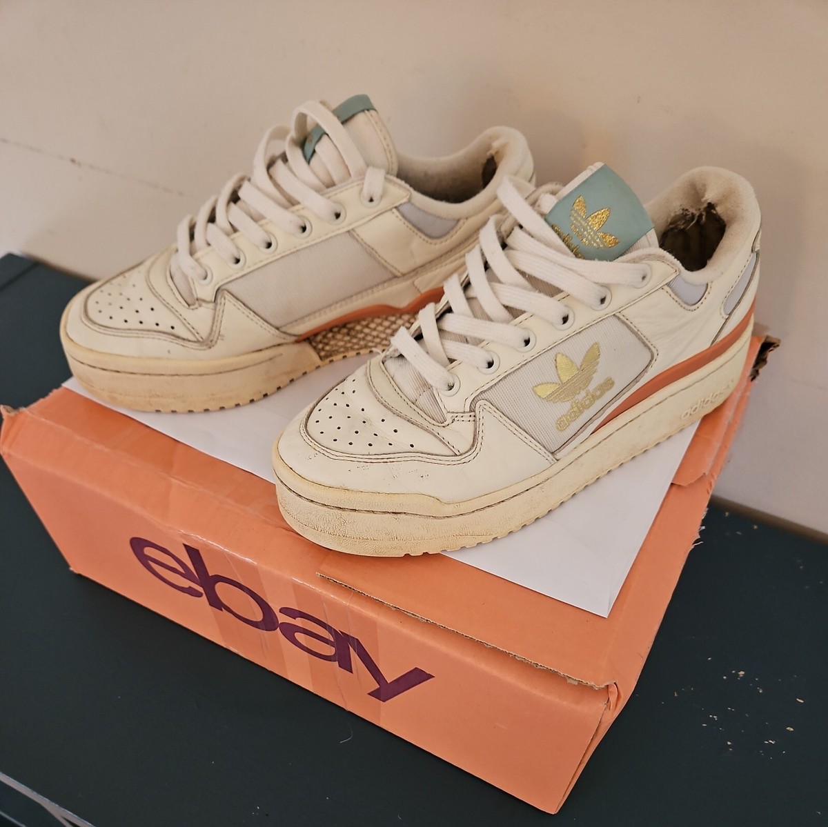 adidas forum bold gold