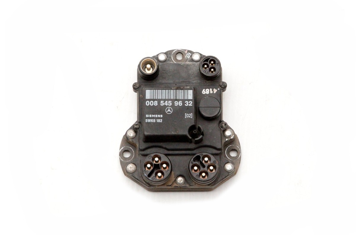 86-93 Mercedes W124 300E 300SE M103 Ignition Control Module 008