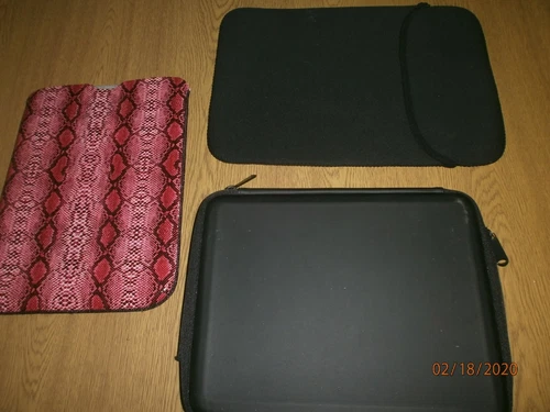 Computer Cases IPads ebook readers foam soft pink black patterened x 3