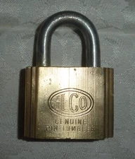 Vintage Independent Lock Co Padlock