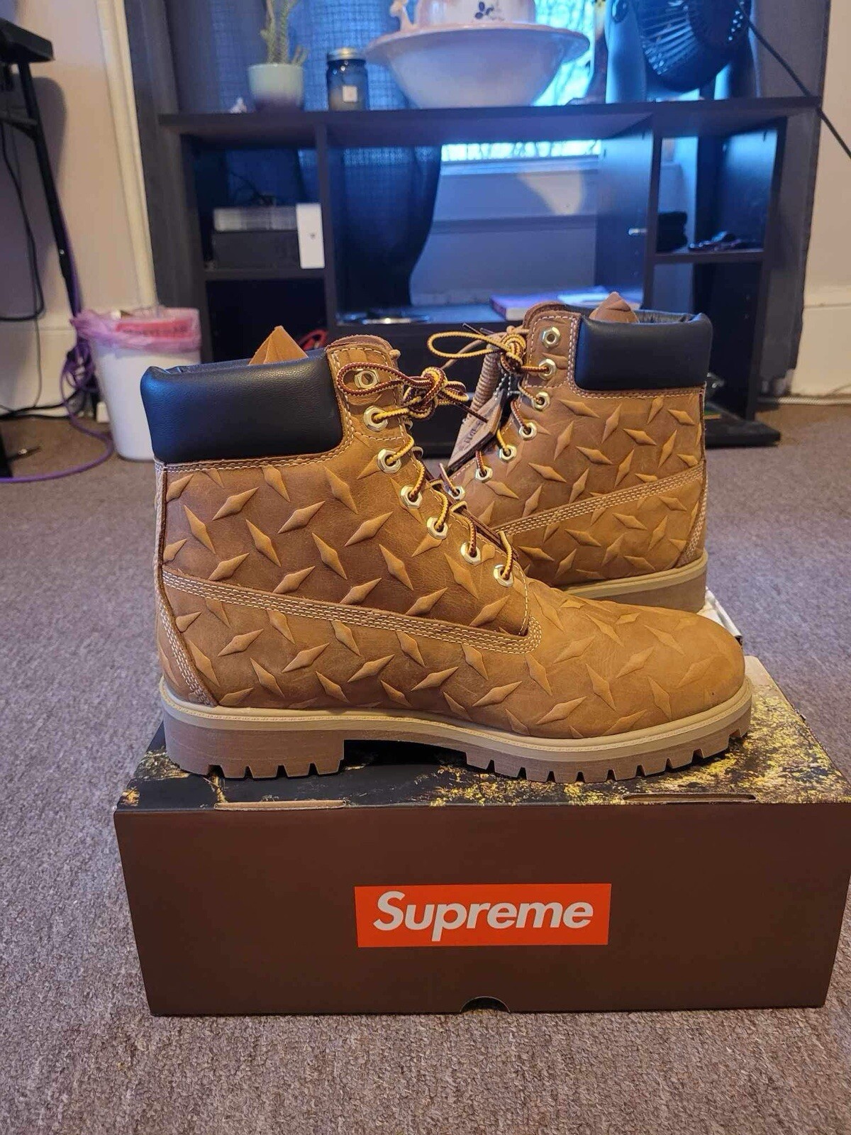 Supreme x Diamond Plate Timberland Boots 10.5 image 7