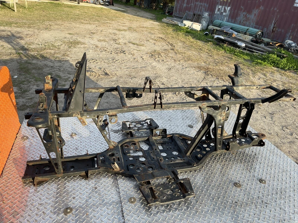 Cuadro Polaris Sportsman 700 EFI 07 pieza OEM #1015740-067 Foto 2 de 3