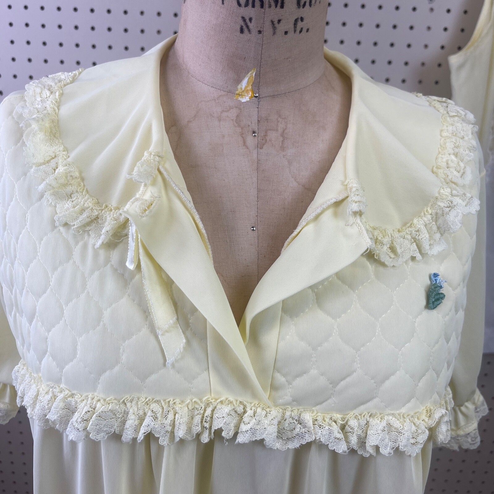 Vintage Yellow Nylon Nightgown  Housedress - image 8