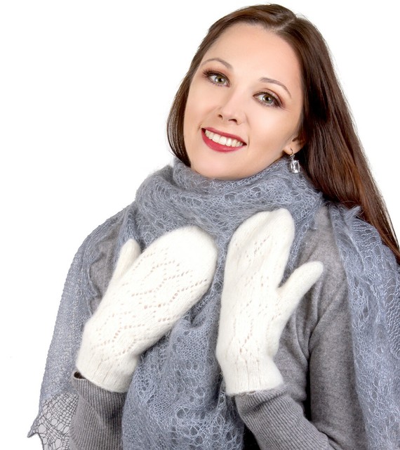 Women's Knit Wool Blend White Mittens, Lace Pattern Mitts (US 7 / RU 18