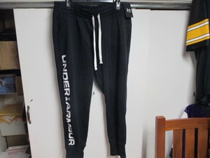 Under Armour Mujer Jogger Sweatpants Tamaño (XL) Nuevo Con Etiquetas Negro  Suave Y Muy Lindo! | eBay