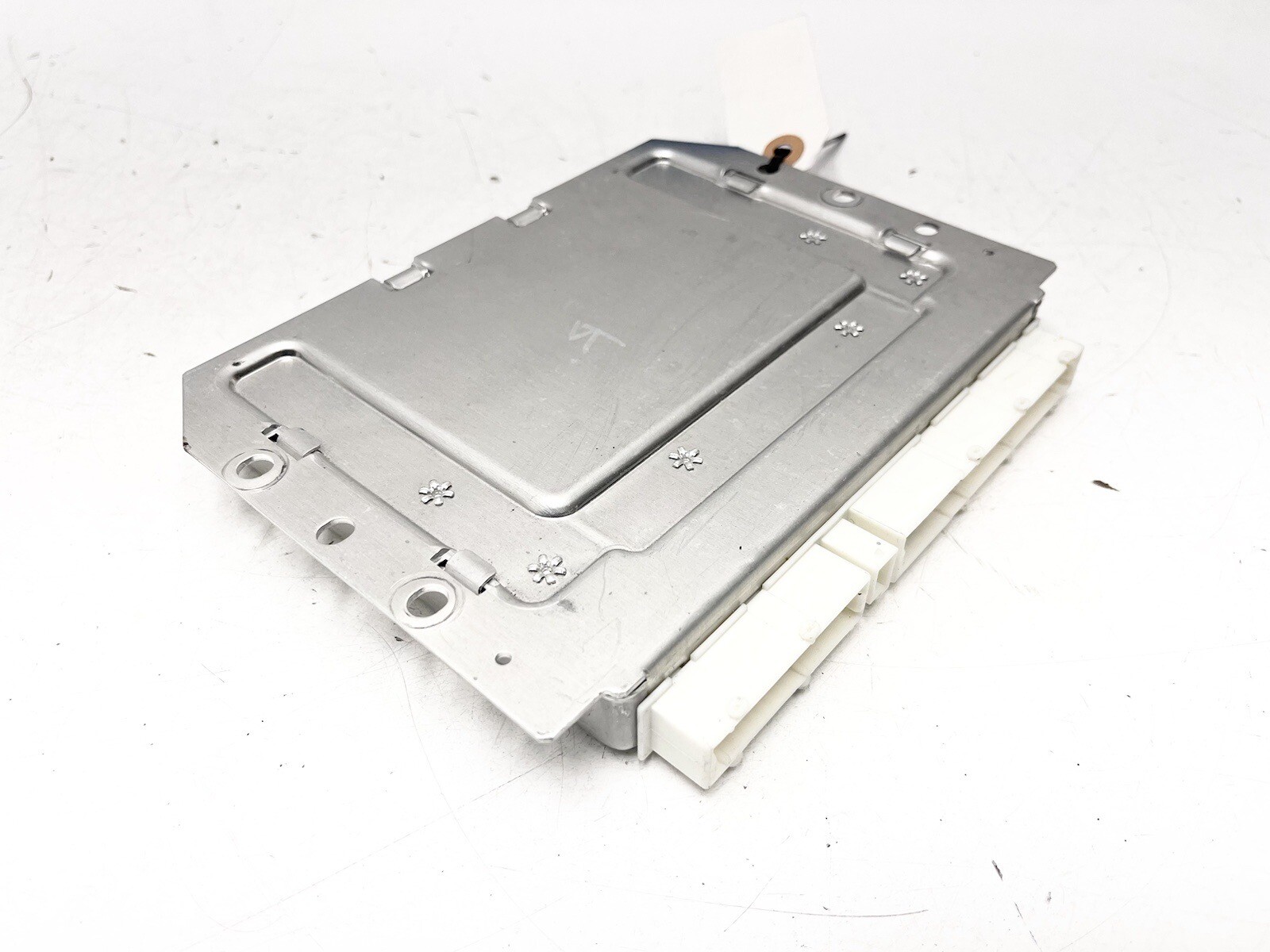 ⭐️2017-2020 Maserati Levante Air Suspension Control Module Unit 670038755 OEM
