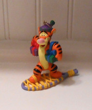 VINTAGE DISNEY POOH TIGER CHRISTMAS ORNAMENT WITH PRESENTS ON SNOWSHOE