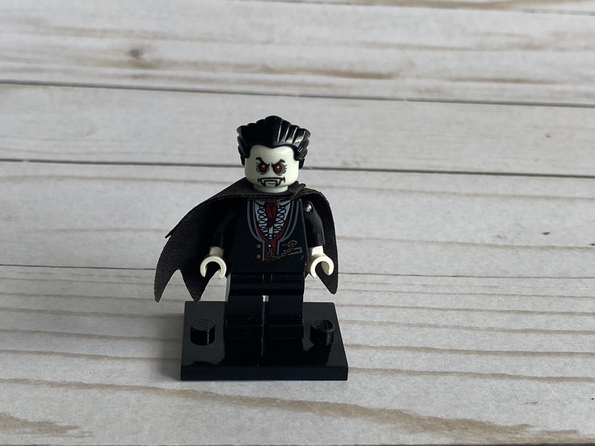 Genuine LEGO Monster Fighters Haunted House Lord Vampyre (Vampire