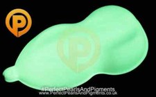 GLOW IN THE DARK PIGMENT - WHITE TO GREEN GLOW