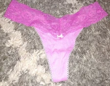 Vs cozy lace trim thong Panty BRAND NEW SIZE medium hot pink