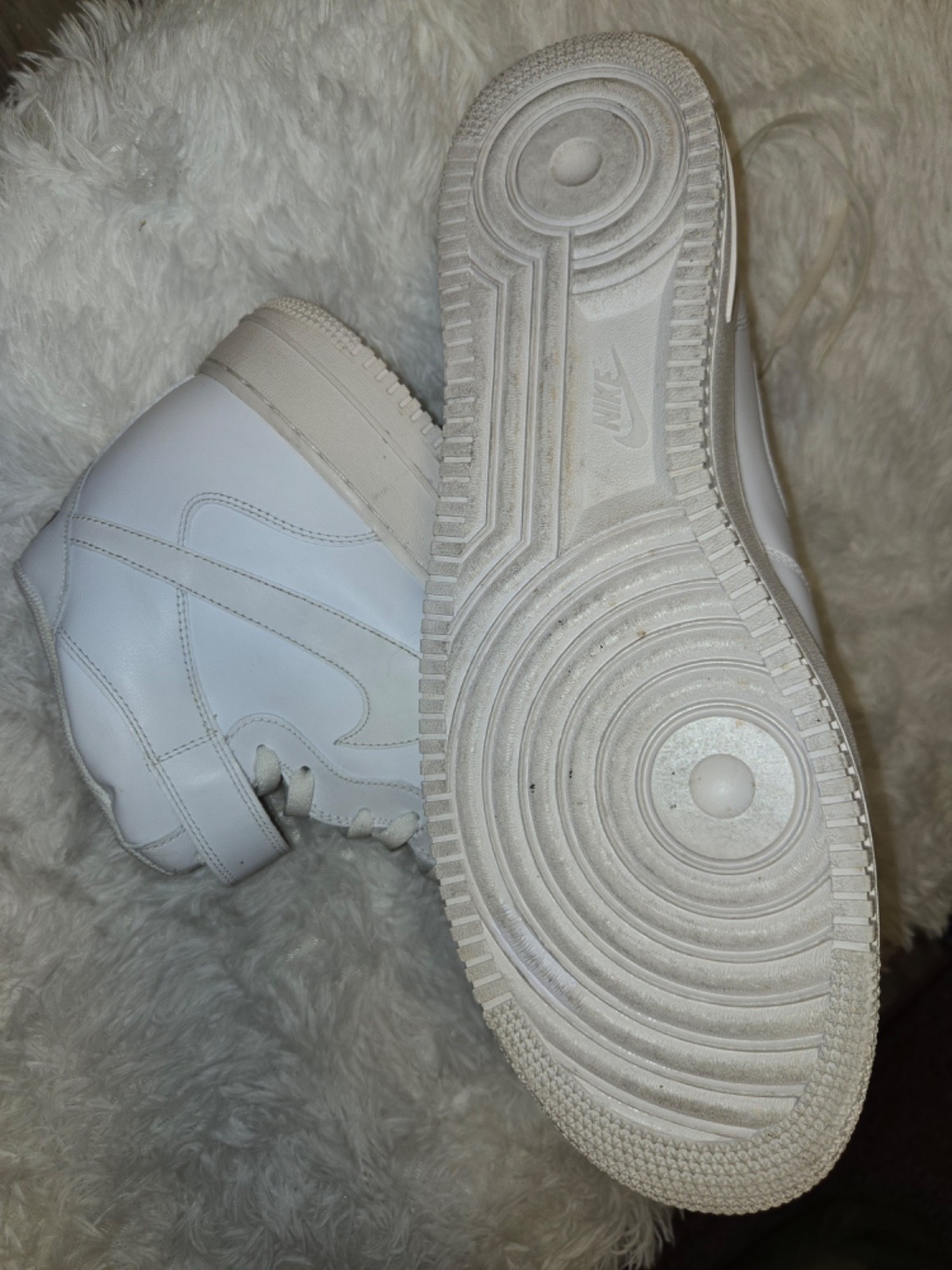 Men white tennis shoes Nike size 17 thumbnail 8
