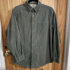 Vintage LL Bean Corduroy Shirt Mens Small Green Pocket Casual Button Up Outdoors