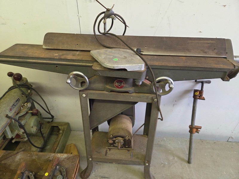 Vintage Delta Milwaukee 6” Jointer w/ Stand Century Motor 1/2HP USA Made