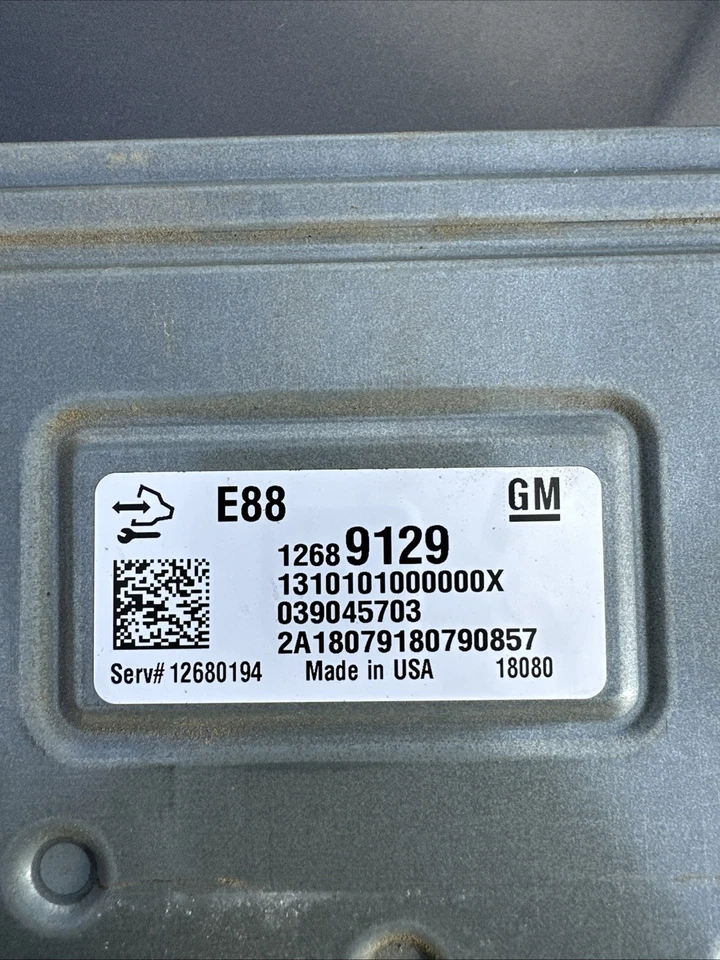 OEM 2017-2019 Chevrolet Malibu ECM ECU Engine Control Module Unit 12689129 - Изображение 2 из 4