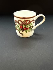 Tiffany  Co Holiday Garland Mug Ivory