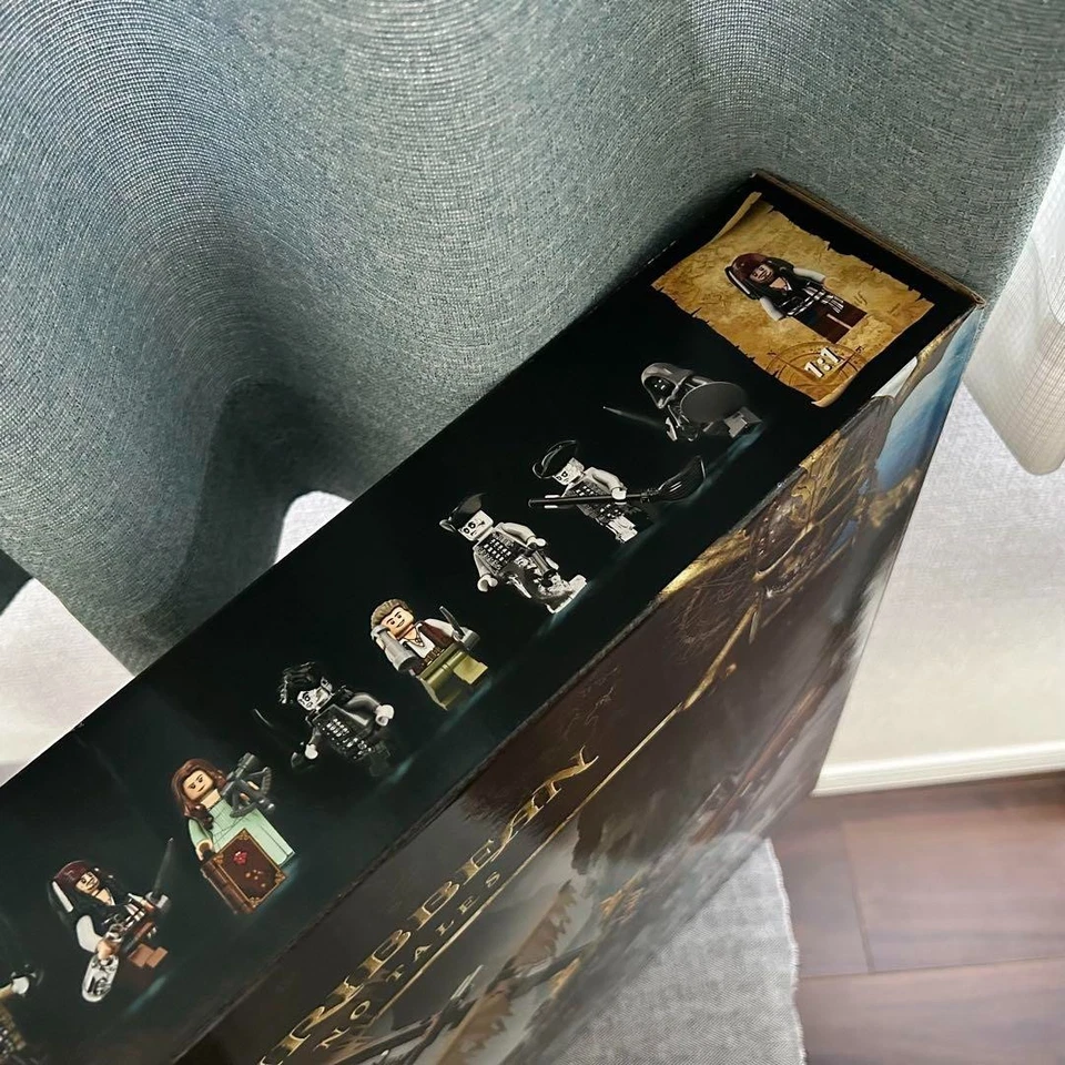 LEGO Pirates of the Caribbean Silent Mary 71042 Ship Set Retired Disney Hobby - Image 4 of 4