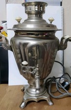 Russischer Samowar, elektrisch mit Heißgeräte-Kabel, Dachbodenfund 