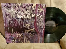 Sailing along the Wailua River LP HAWAII HAWAIIAN 