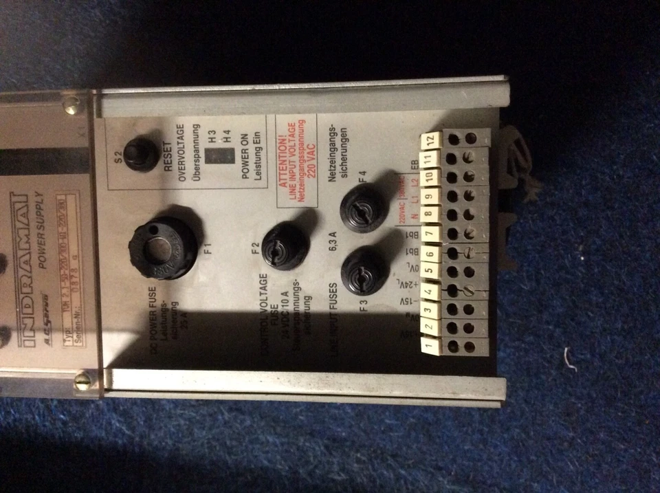 Источник питания Indramat TVM 2.1-50-220/300-WI 220 - Изображение 2 из 2