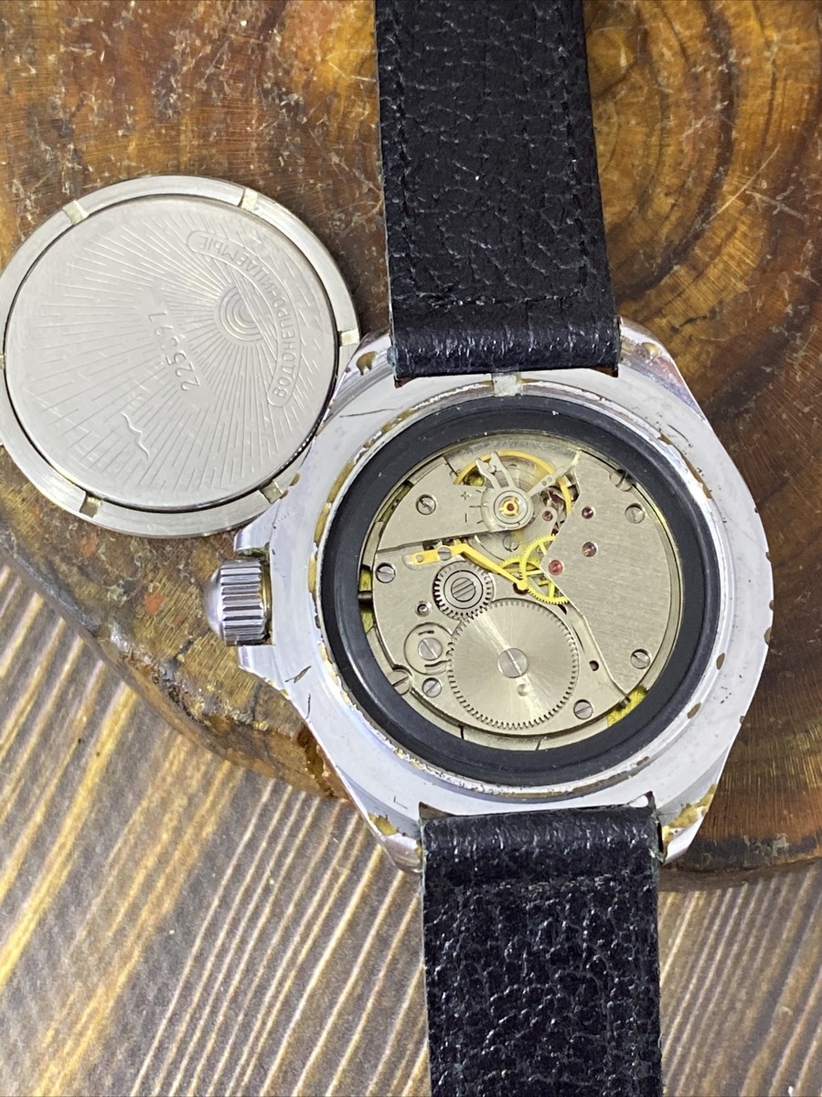 Watch Vostok Komandirskie Wostok Vintage Wristwatch USSR Rare