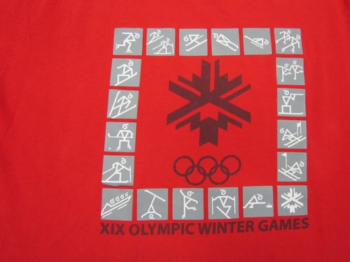 VINTAGE SALT LAKE 2002 MENS WINTER OLYMPICS RED S/S T-SHIRT SIZE LARGE RARE - Picture 2 of 5