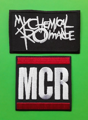 MY CHEMICAL ROMANCE PUNK NOT DEAD SCHWARZ PARADE BESTICKTE PATCHES x 2