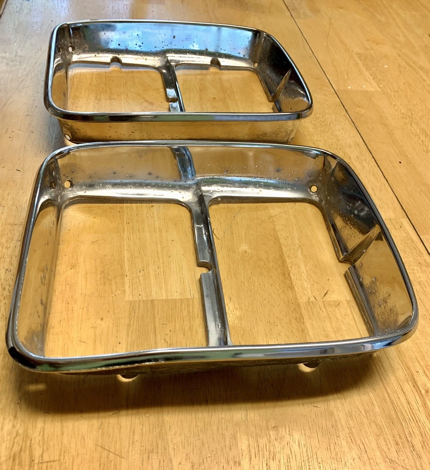 Chrysler Cordoba 1977 1978 cromo faros embellecedores izquierda y derecha Mopar OEM Foto 3 de 4