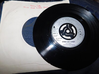 VINYL SINGLE RECORD 7'' STRAY CATS STRUT 1981 ARISTA SCAT 3