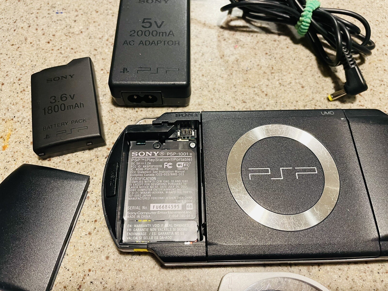 Sony PSP Go PSP1001 PlayStation Portable Charger 3 Games Bundle Memory Stick 683728120436 eBay