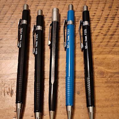 Pentel P205 0.5mm Drafting Mechanical Pencil Retractable Tip Pocket Clip