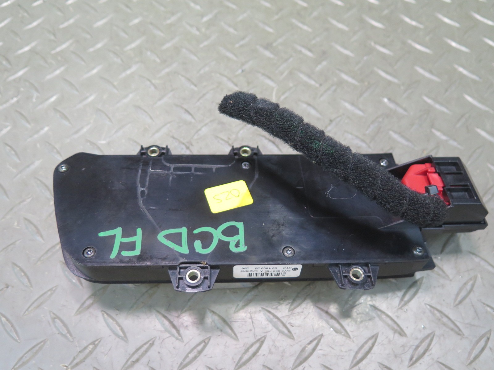 2006-2012 BENTLEY FLYING SPUR FRONT LEFT SIDE SEAT ADJUST CONTROL SWITCH