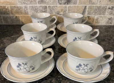 The Covington Edition Avondale Stoneware (6 cups & Saucers) Blue Flowers Japan