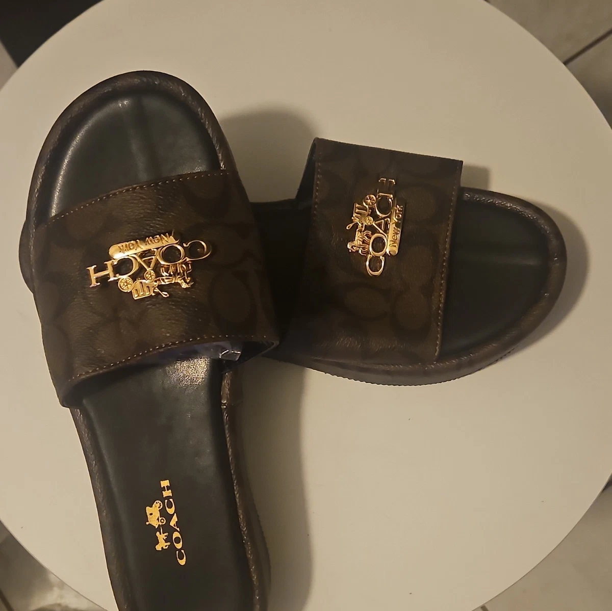 COACH サンダル ブラック ゴールド金具 25+ Coach Gold Sandals for Women for sale | Updated Oct 2026