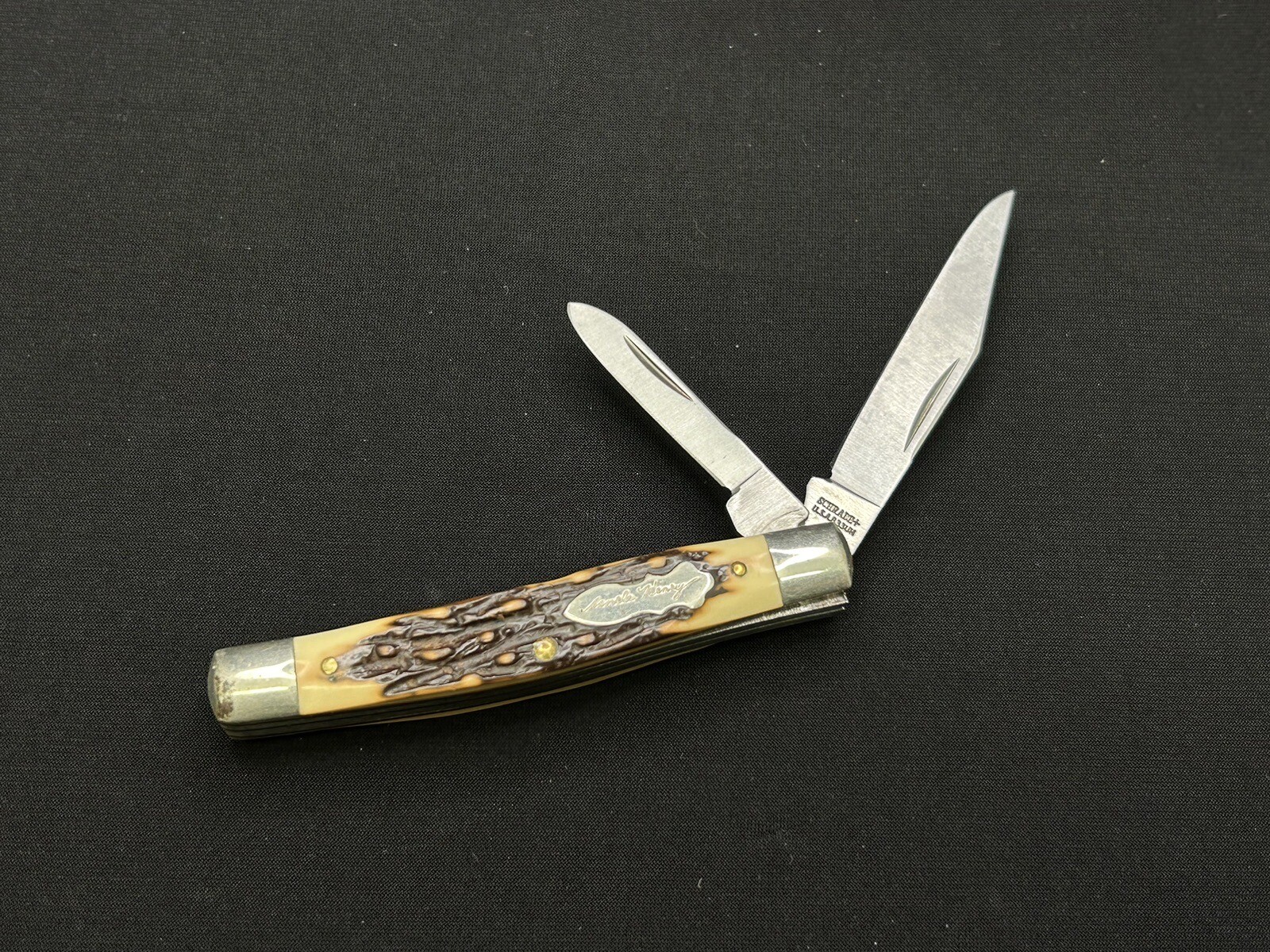 Schrade Uncle Henry Folding Hunter Pocket Knife Delrin Stag Handle