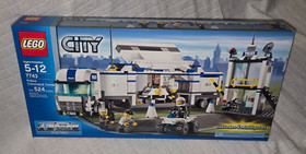 LEGO City 7743 POLICE COMMAND CENTRE 524 pcs Retired Set Factory Sealed